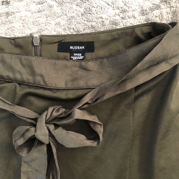 Rudsack polyester Skirt - Picture 3 of 7